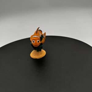 2003 Clown Fish Marlin 2.5" PVC Action Figure Disney Pixar Finding Nemo